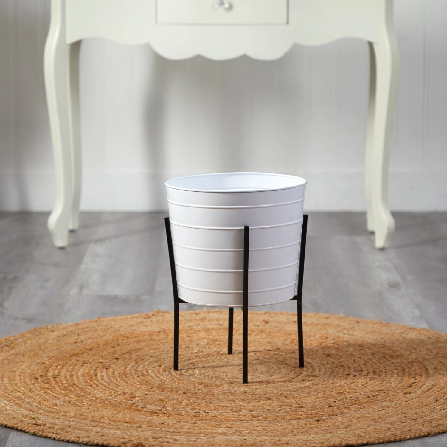 16” Farmhouse Metal Ribbed Planter 8 16” Farmhouse Metal Ribbed Planter - Image 6