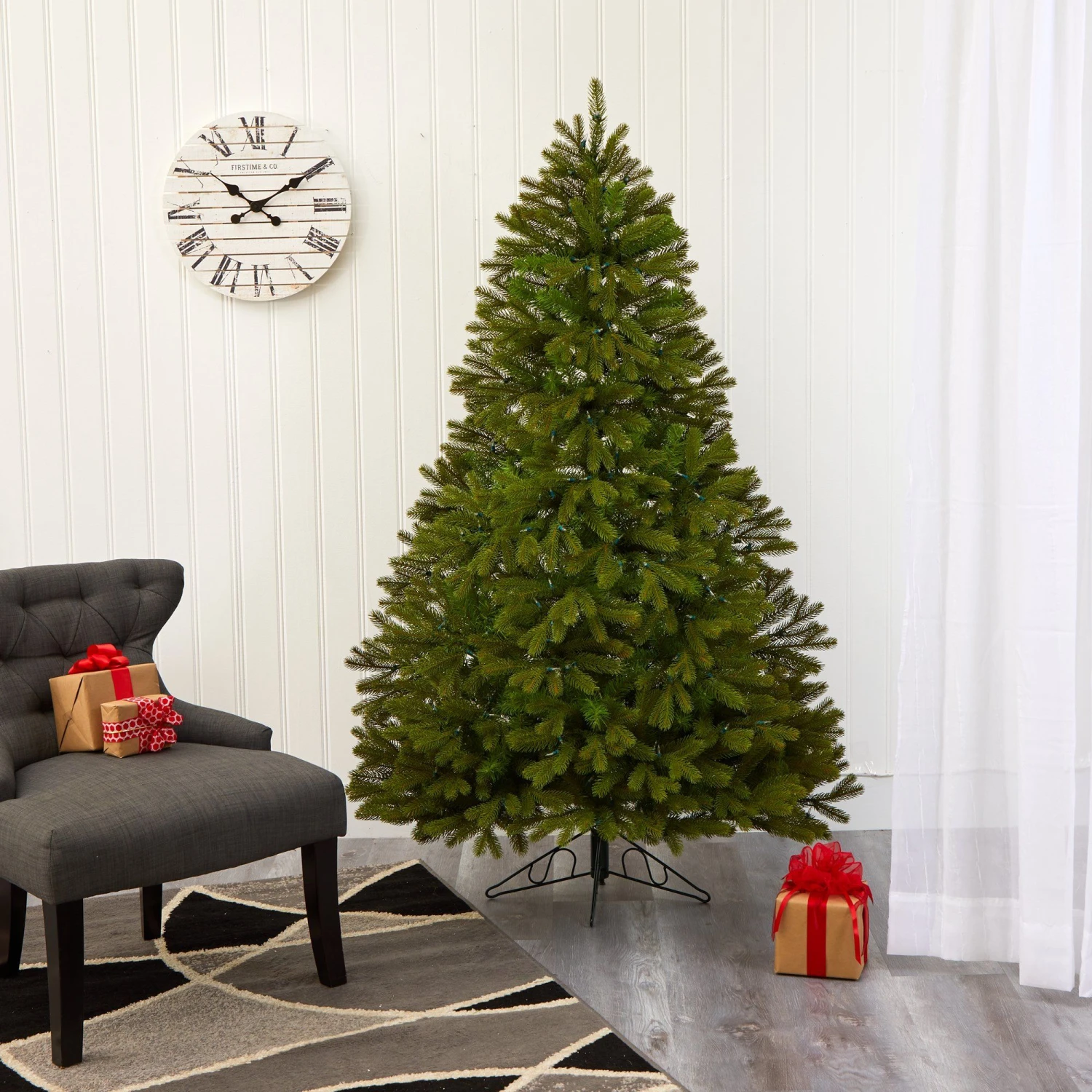 6' Cambridge Spruce Flat Back Artificial Christmas Tree With 350 Warm White (Multifunction) LED Lights And 642 Bendable Branches 11 6' Cambridge Spruce Flat Back Artificial Christmas Tree With 350 Warm White (Multifunction) LED Lights And 642 Bendable Branches - Image 9