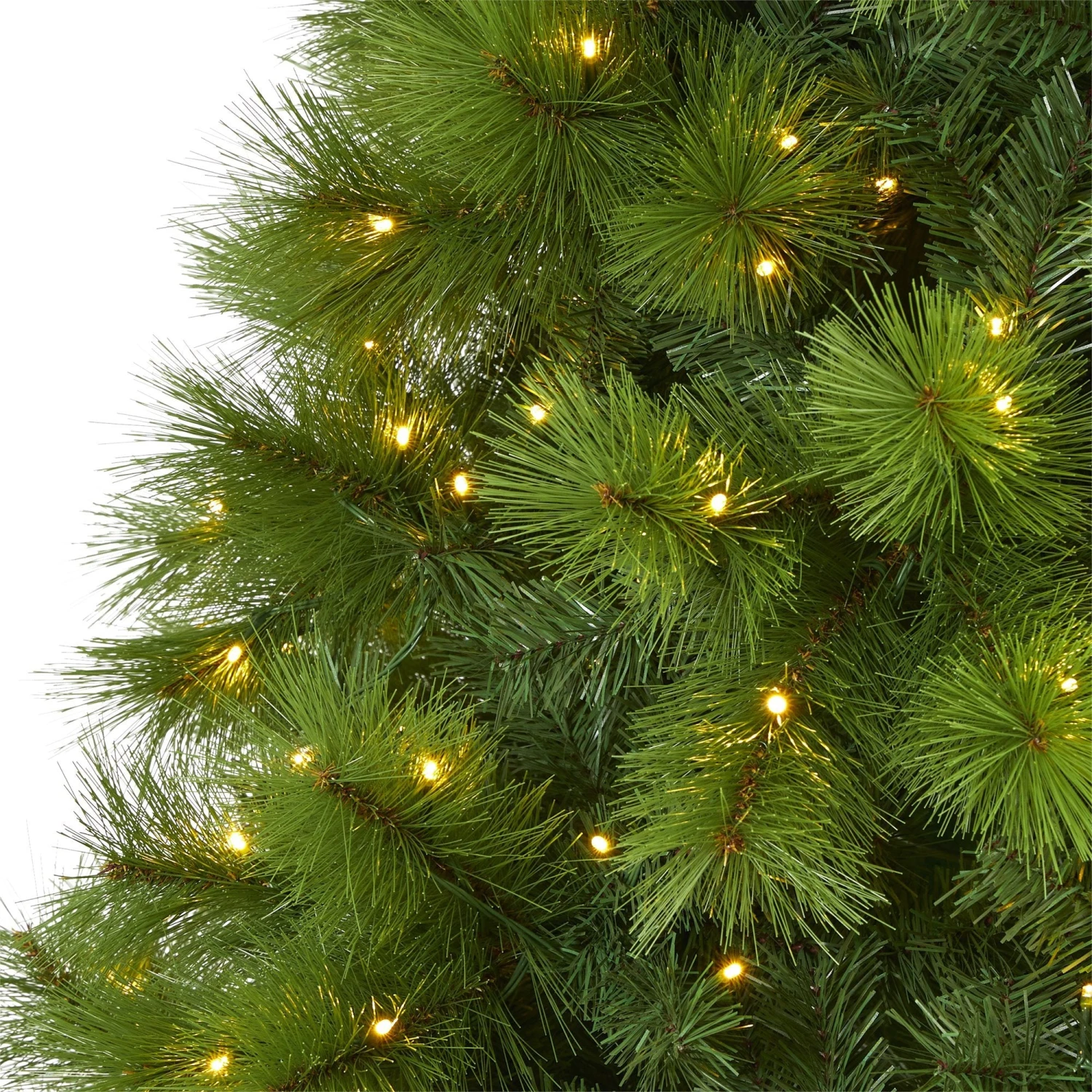 7.5’ Green Scotch Pine Artificial Christmas Tree With 550 Clear LED Lights 5 7.5’ Green Scotch Pine Artificial Christmas Tree With 550 Clear LED Lights - Image 3